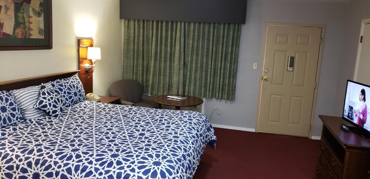 יוריקה ספרינגס Swiss Village Inn מראה חיצוני תמונה