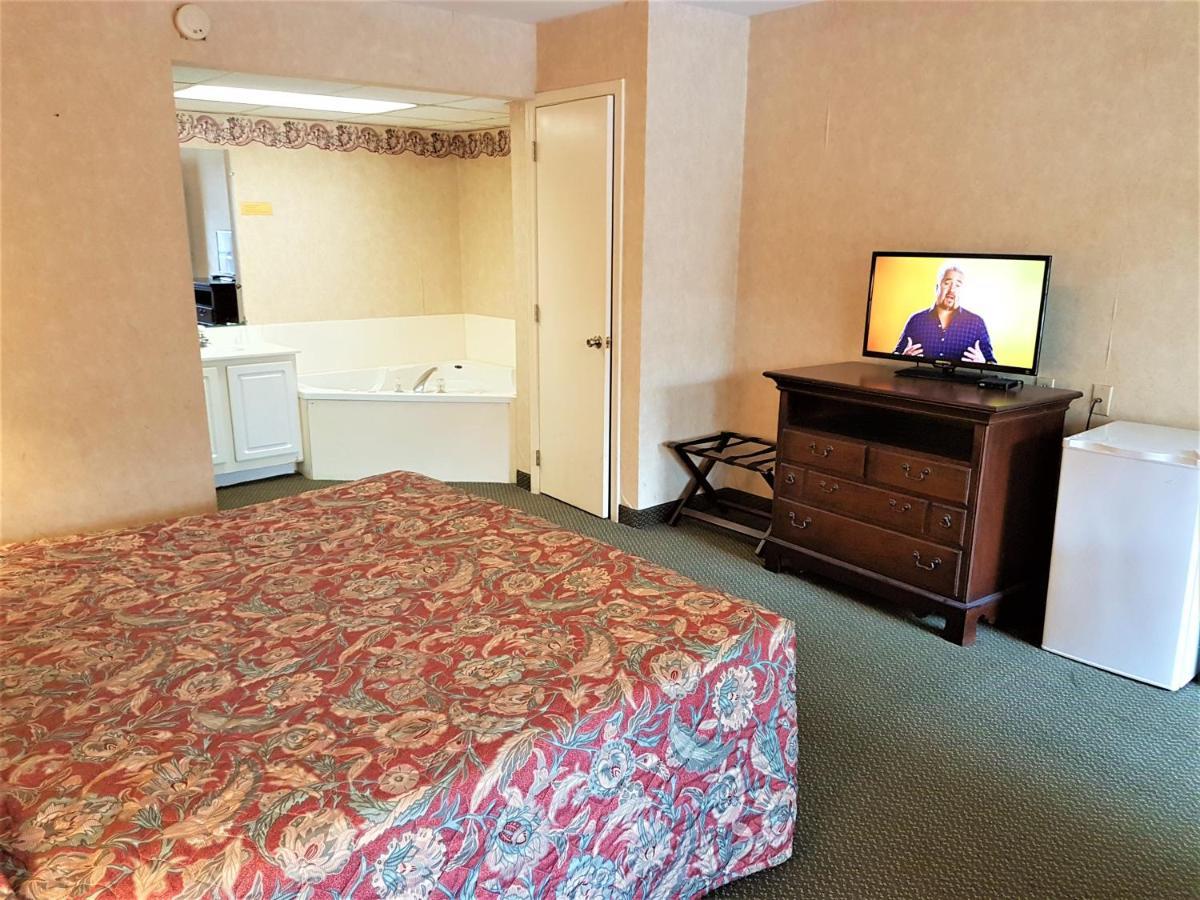 יוריקה ספרינגס Swiss Village Inn מראה חיצוני תמונה